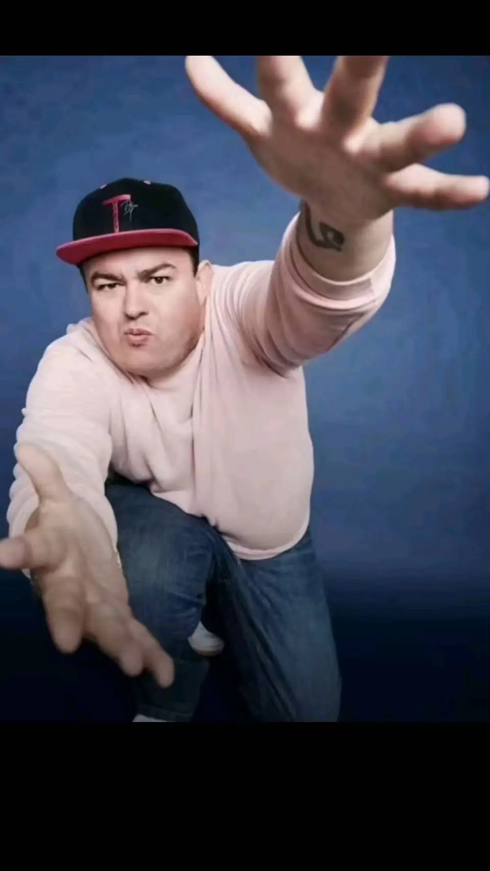 ai character: Daz background