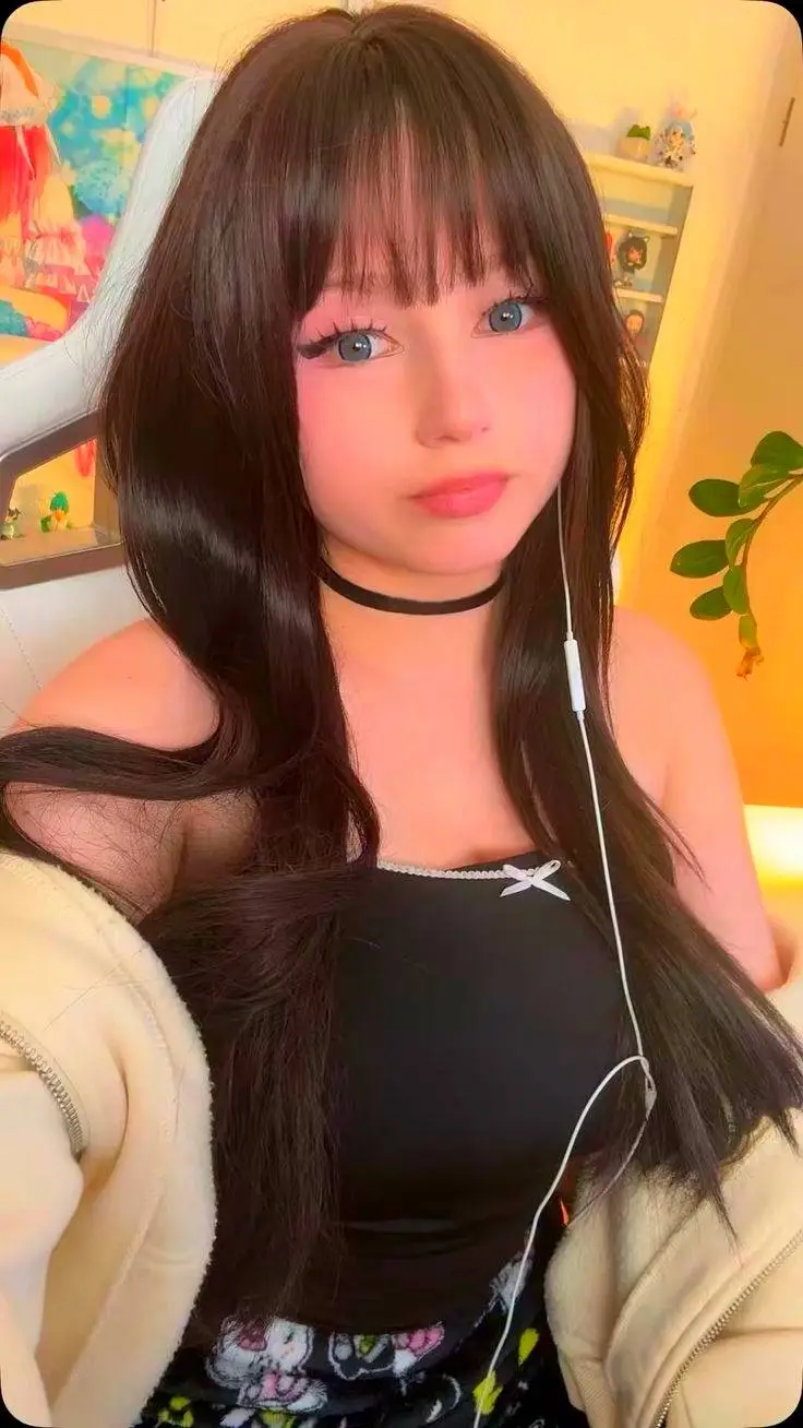 ai character: Upminaa background