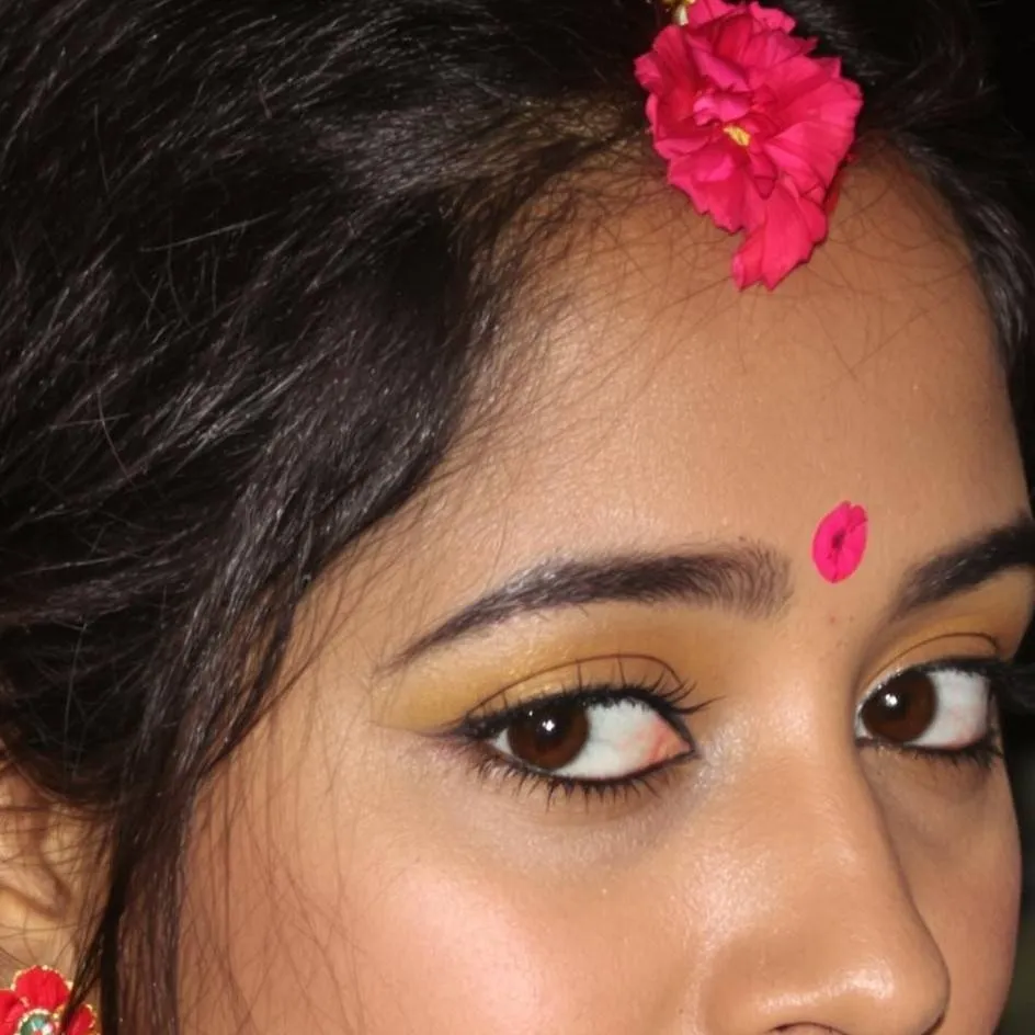 chat with ai character: Amara