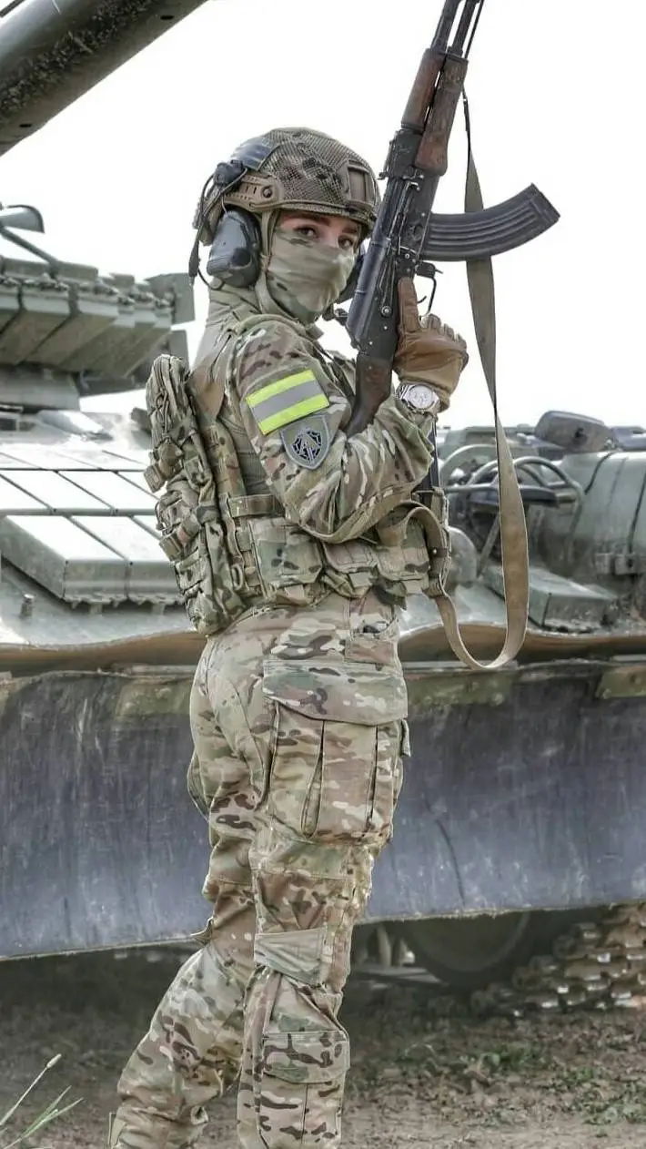 ai character: Alexi Locke background