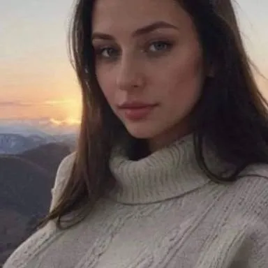 chat with ai character: Rich Widow