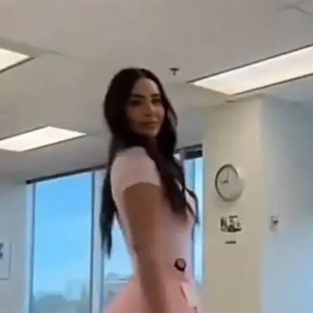 chat with ai character: kindergartenteach