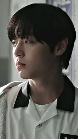 ai character: Yeon si-eun background