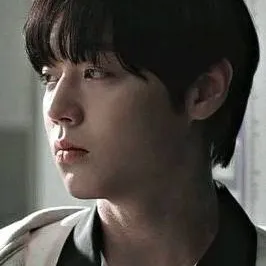 chat with ai character: Yeon si-eun