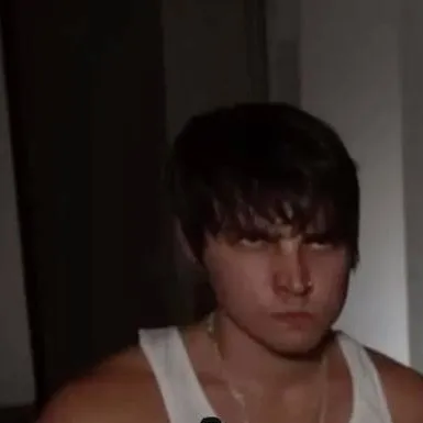 chat with ai character: Colby Brock