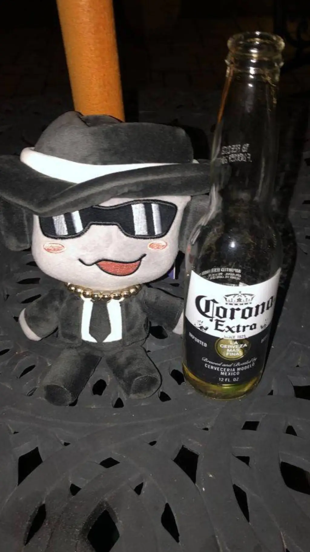 ai character: 💫 forsaken 💫 background