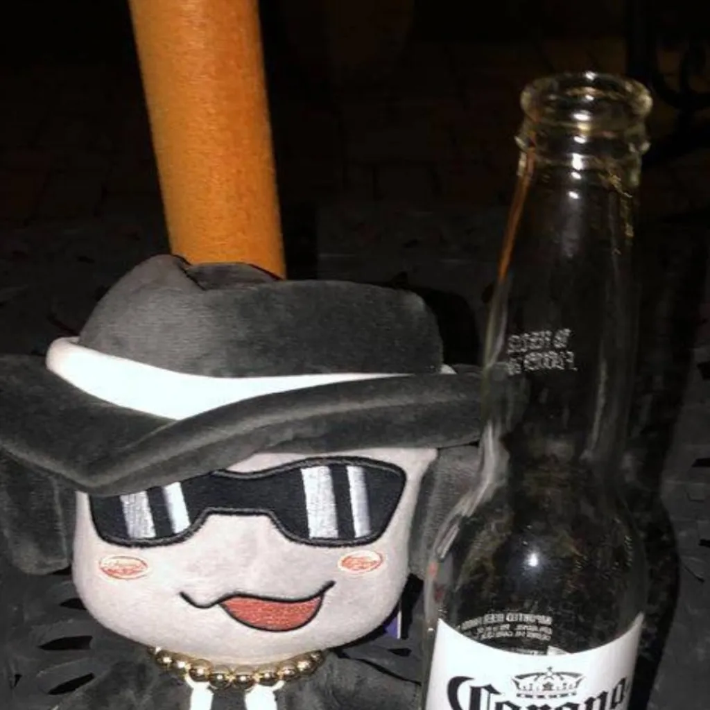 chat with ai character: 💫 forsaken 💫