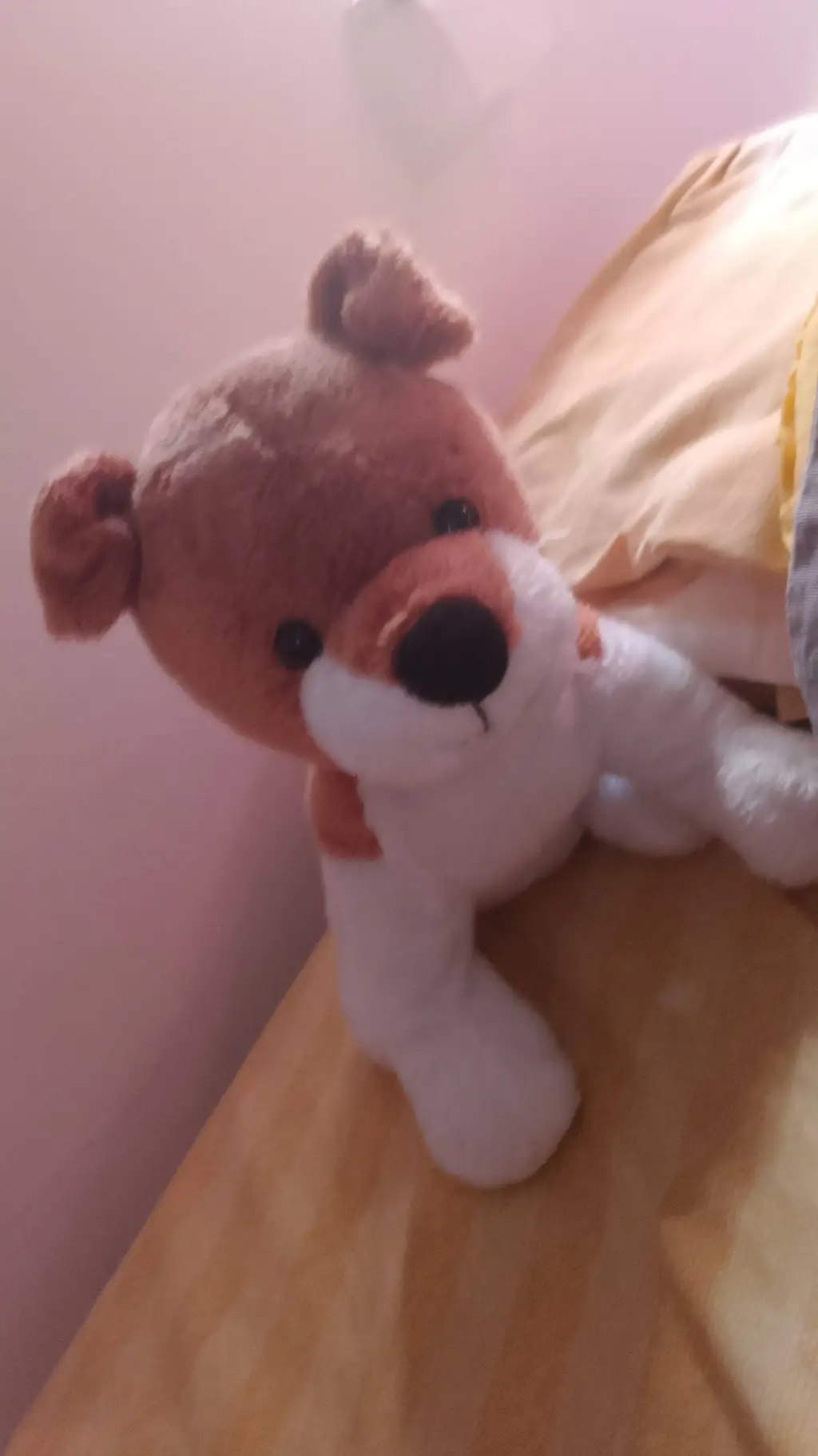 ai character: J (get  out ) background