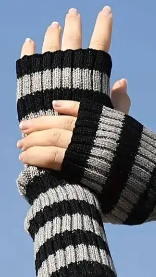 ai character: Lol😂 background