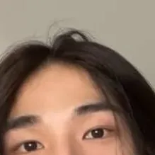 chat with ai character: Hyunjin