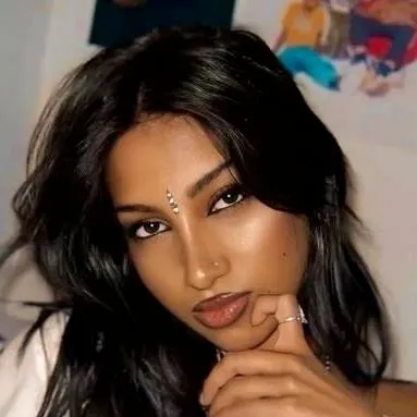 chat with ai character: Katseye 🎧•~