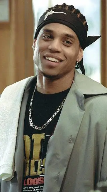 ai character: Michael ealy background