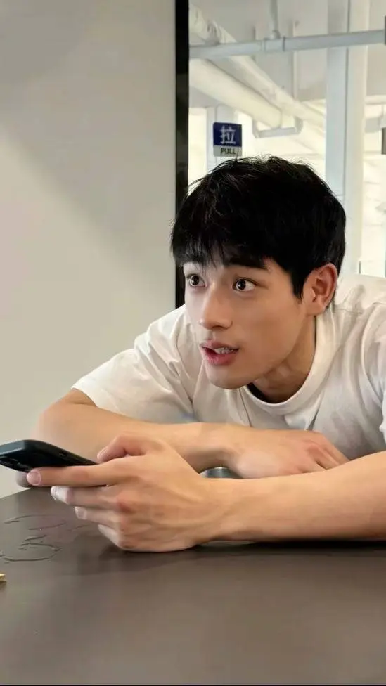 ai character: Jon hun background