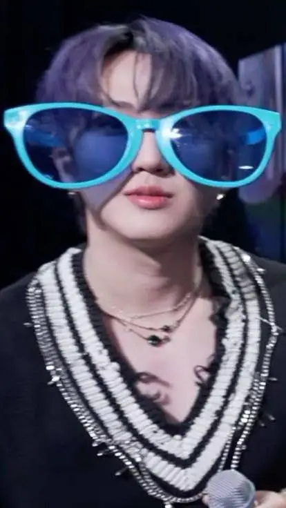 ai character: Changbin background