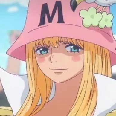 chat with ai character: цуру 