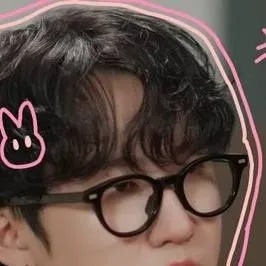 chat with ai character: Changbin-ASMR