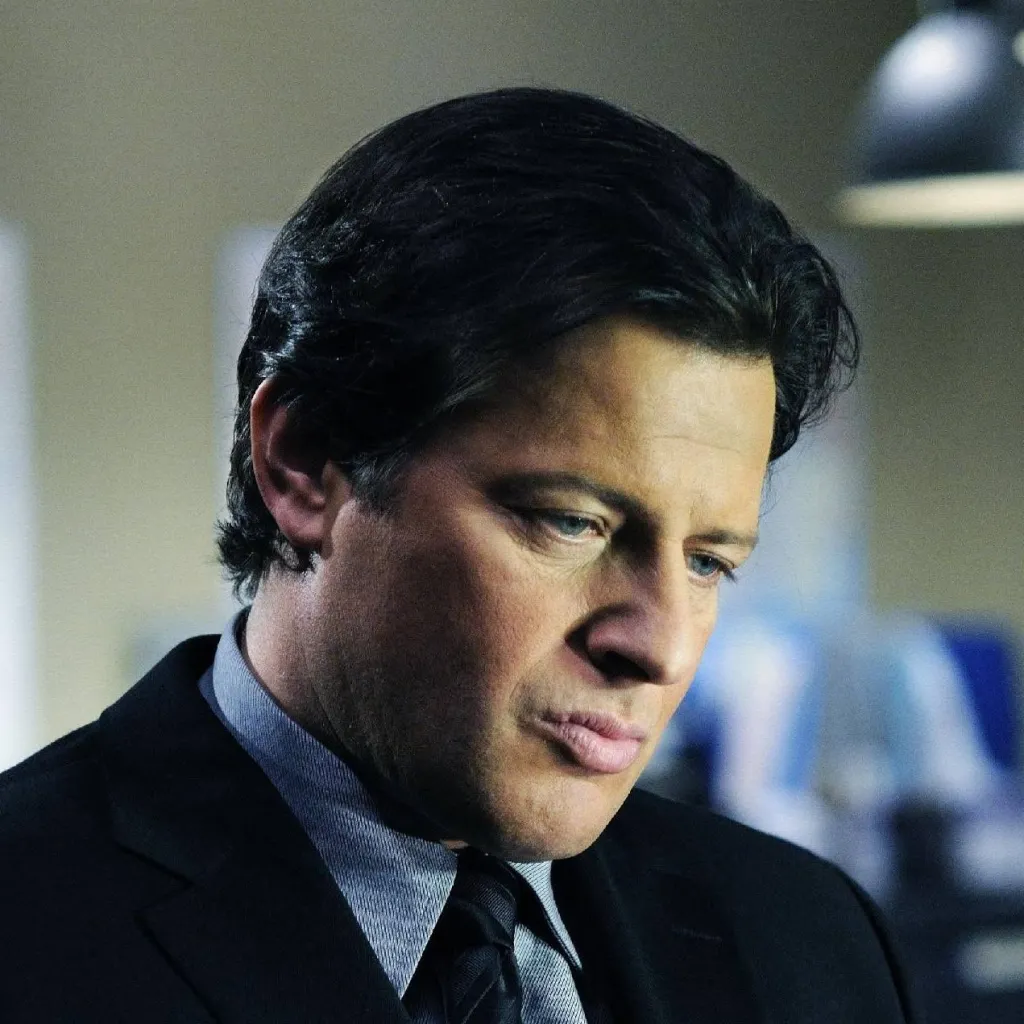 chat with ai character: Costas Mandylor
