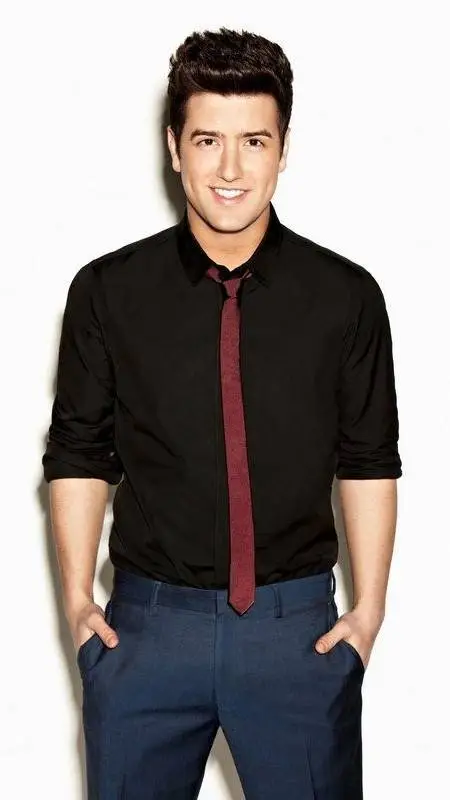 Talkie AI - Chat with Logan Henderson
