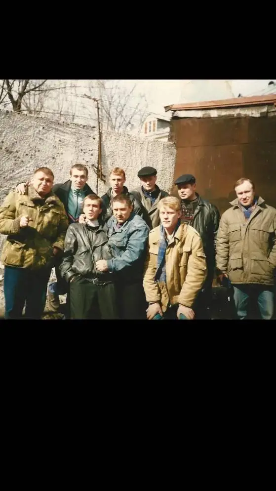 ai character: банда background