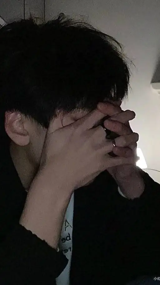 ai character: Alvin background