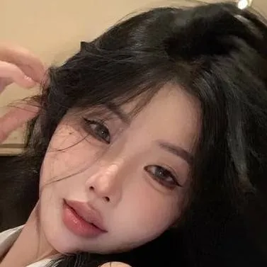 chat with ai character: you-solyun