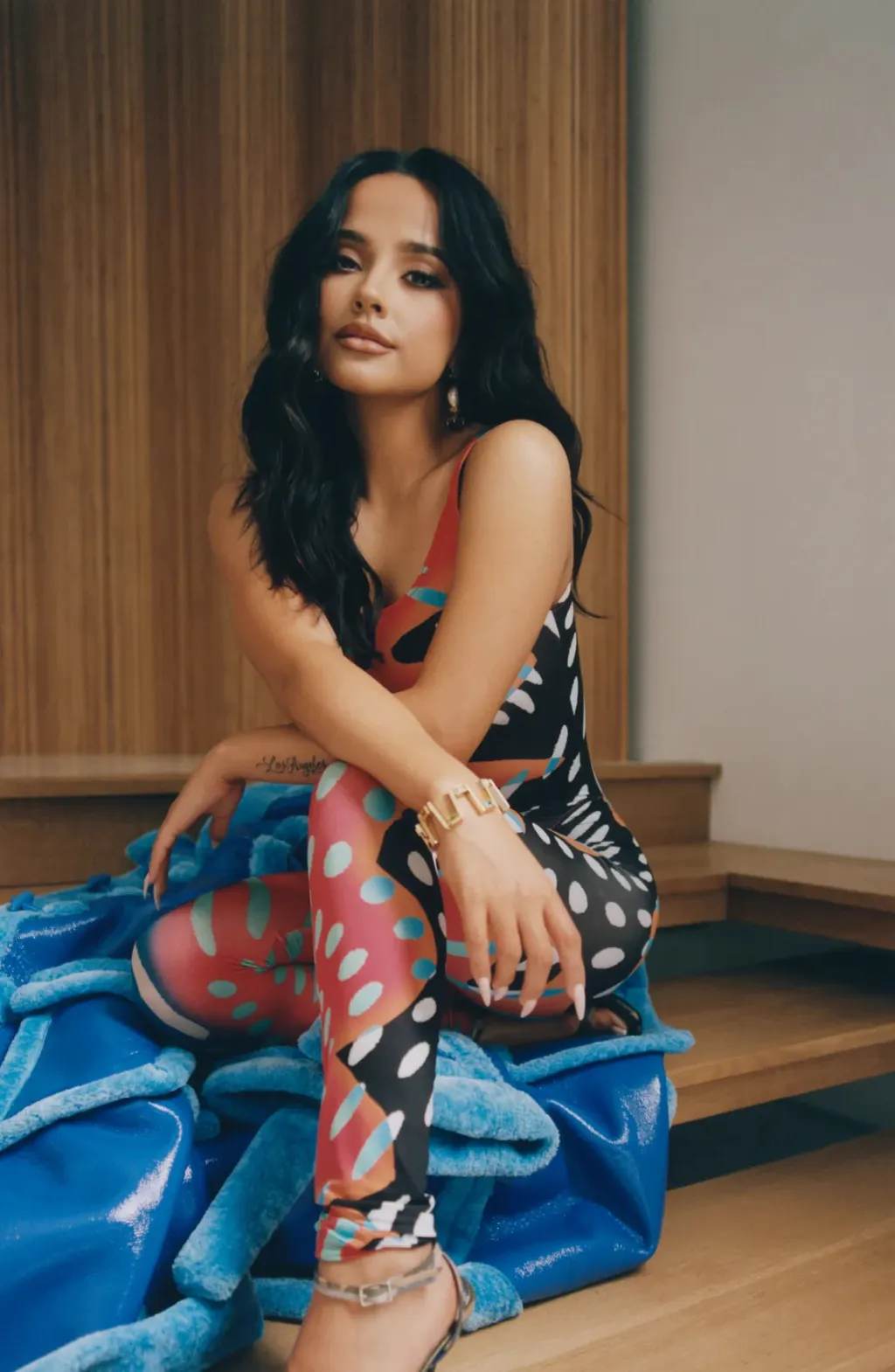 chat with ai character: Becky G
