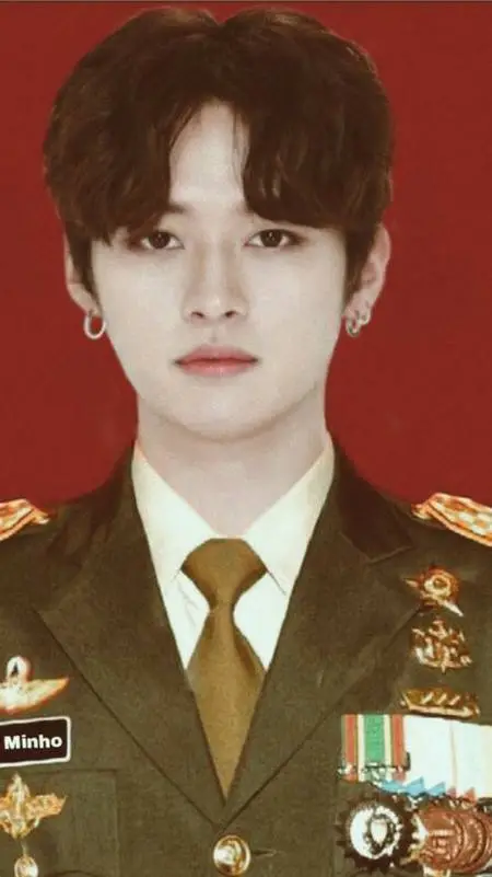 ai character: Lee know (Minho) background