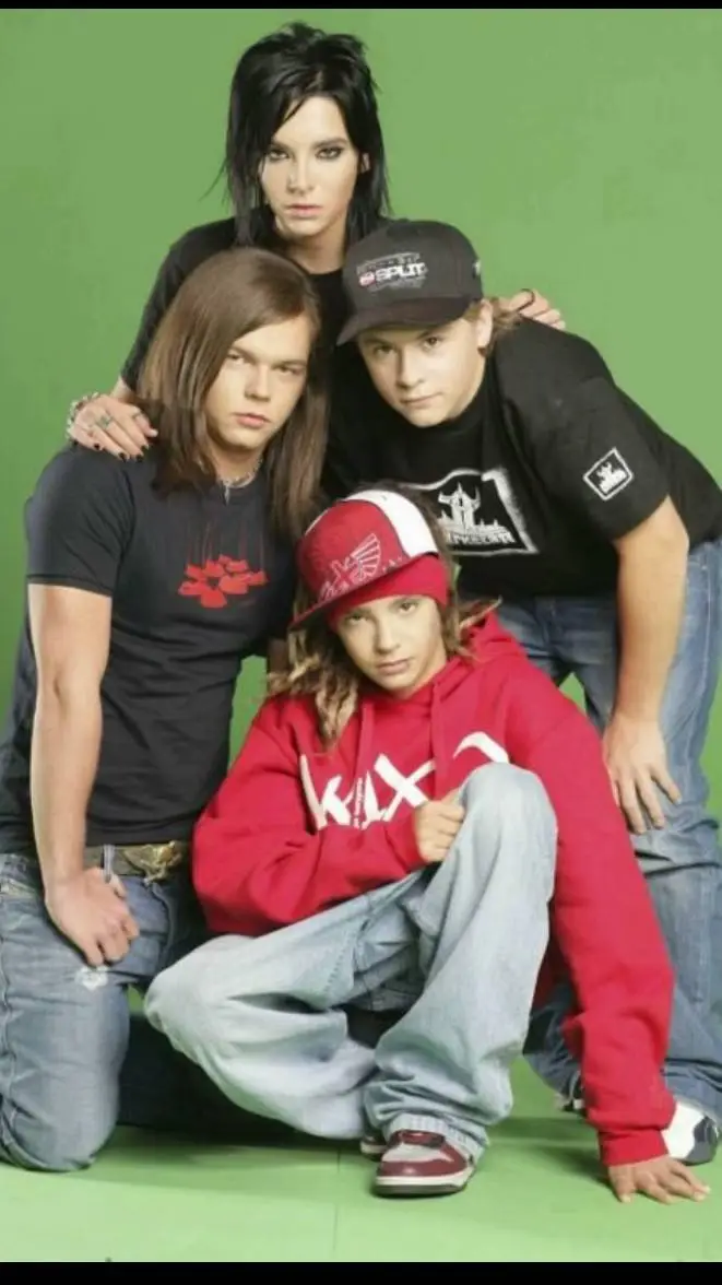 ai character: tokio hotel background