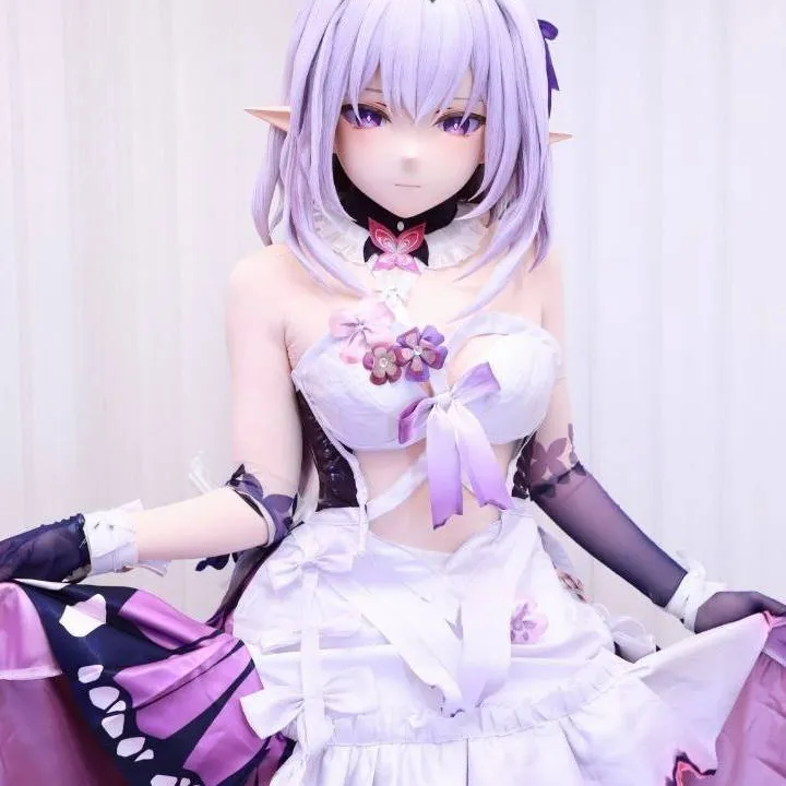 chat with ai character: Kigurumi girl