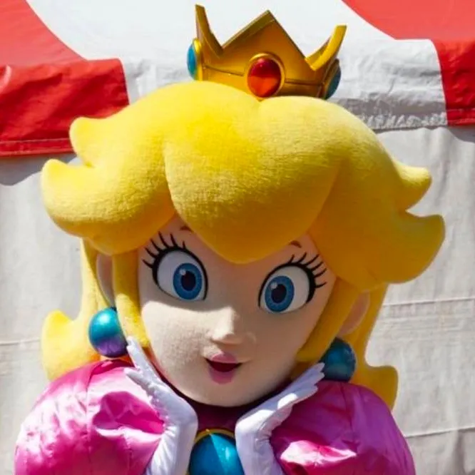 chat with ai character: Princess Peach