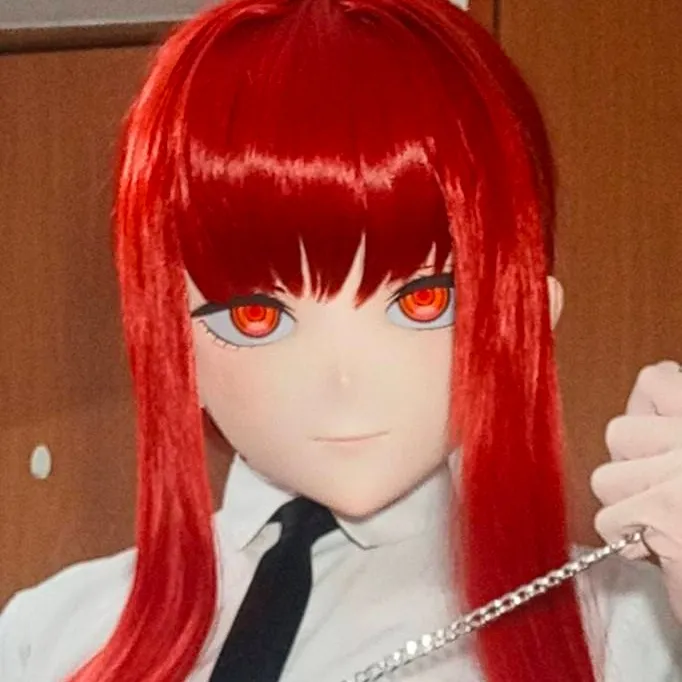 chat with ai character: Makima kigurumi 