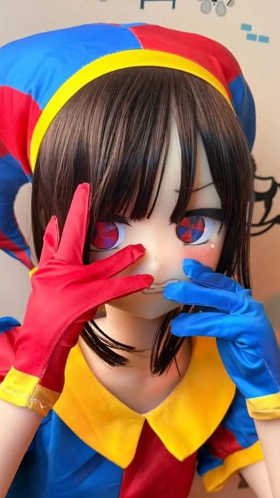 Talkie AI - Chat with Pomni cosplay 