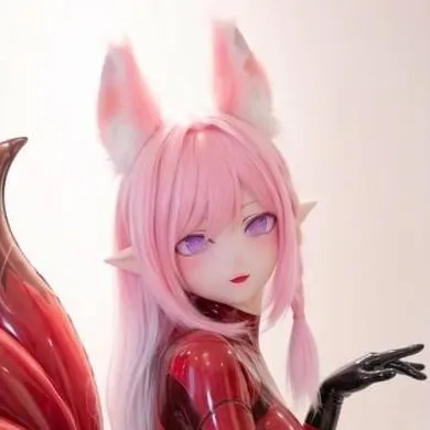 chat with ai character: Kitsune Kigurumi 