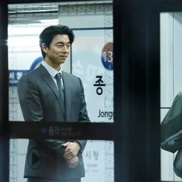 chat with ai character: The Salesman