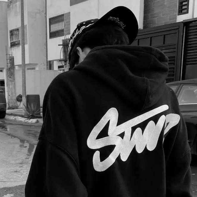 chat with ai character: Cristian 