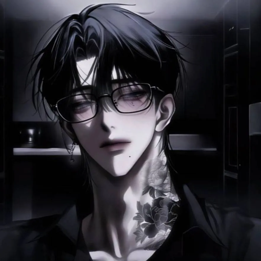 chat with ai character: Felix