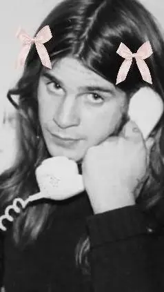 ai character: Ozzy<3 background