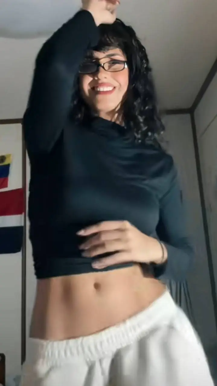 ai character: MISHEL background