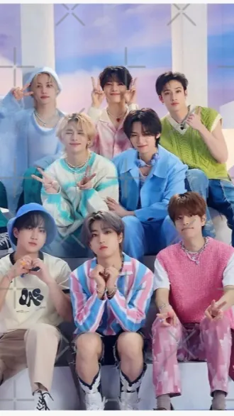 ai character: Stray kids pick me background