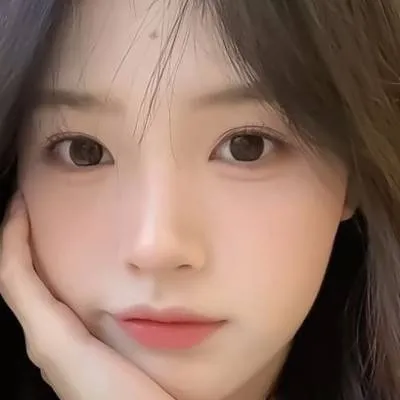 chat with ai character: Eliya