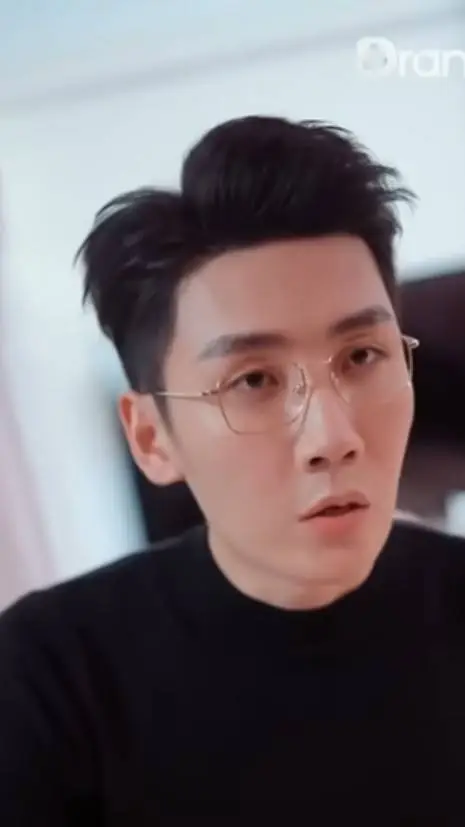 ai character: Eric Qien Zhou  background