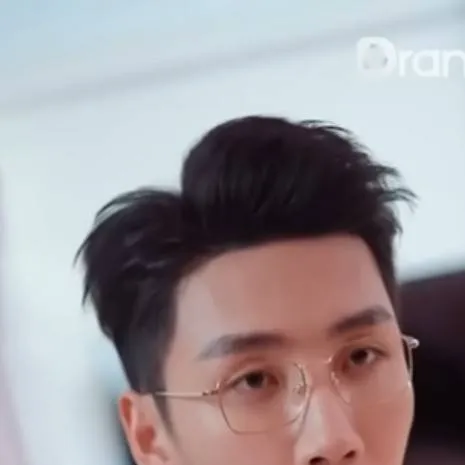 chat with ai character: Eric Qien Zhou 