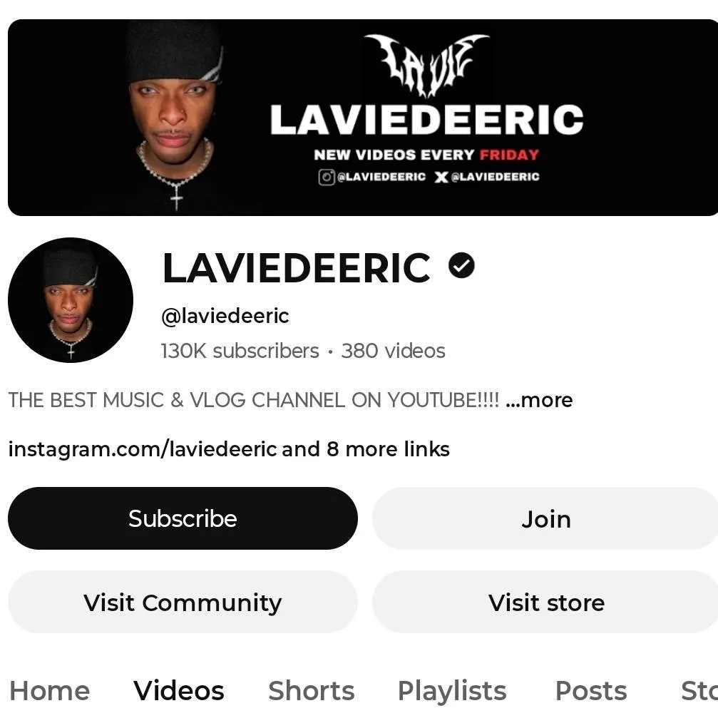 chat with ai character: Laviedeeric 