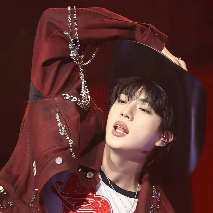 chat with ai character: Seokjin ✨♥