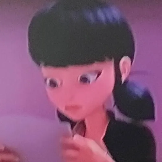 chat with ai character: Miraculous