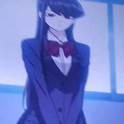 chat with ai character: komi