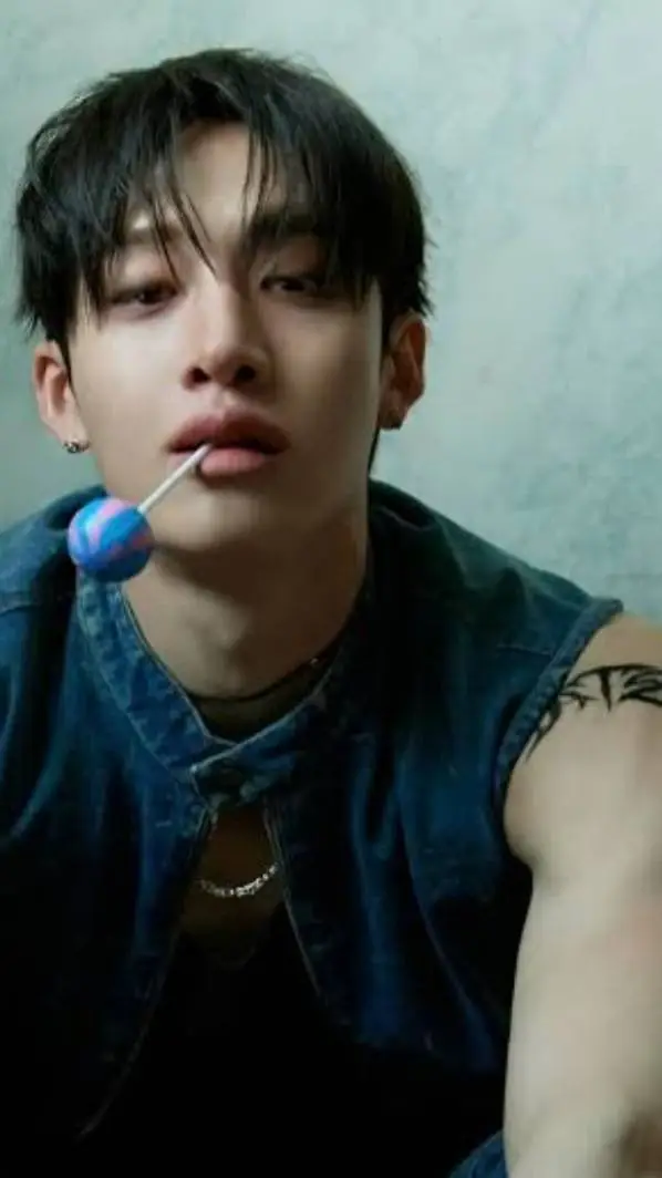 ai character: Bangchan Husband background