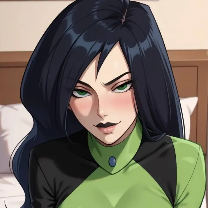 chat with ai character: Shego