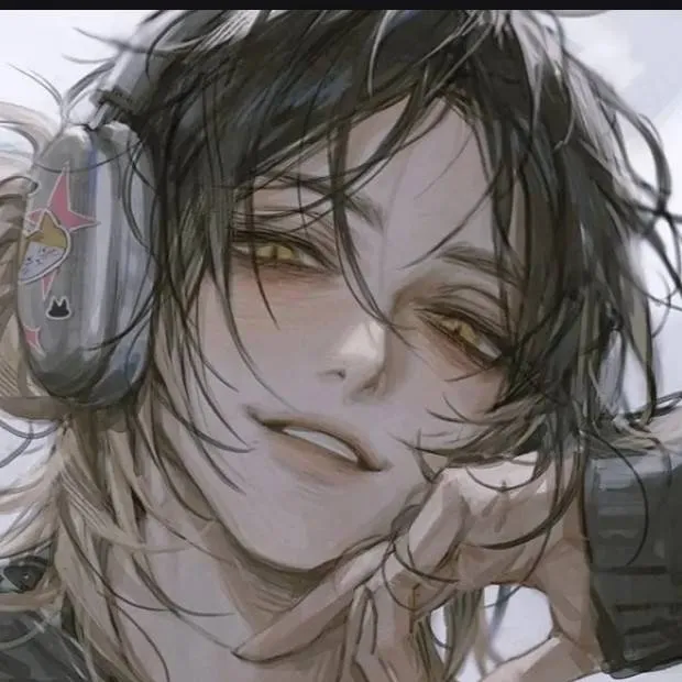 chat with ai character: MARCO🌚🌝