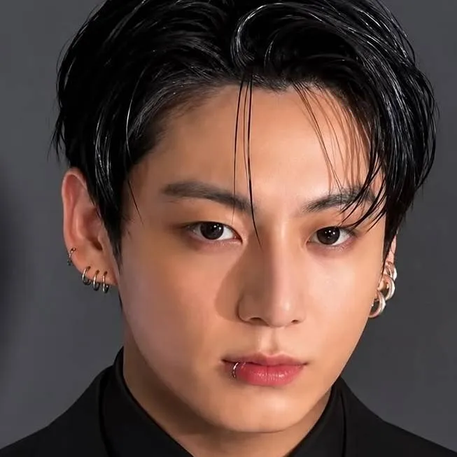 chat with ai character: Jeon Jungkook 